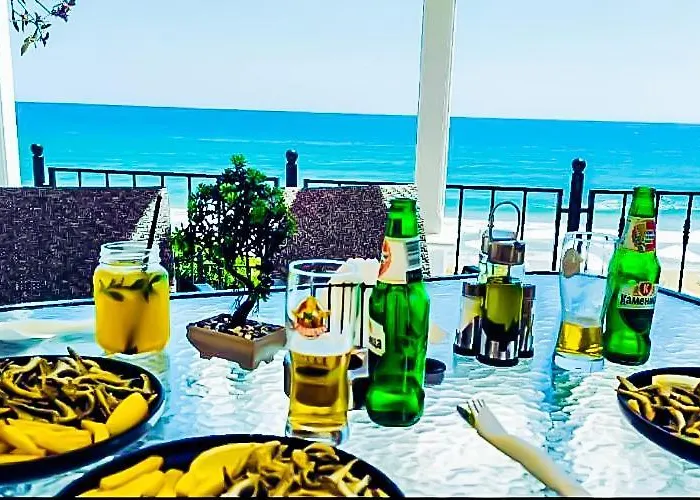 William's - Fifth Amazing